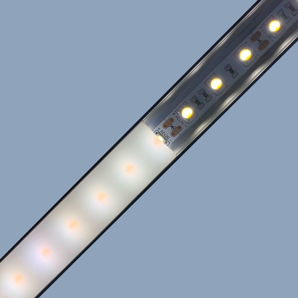 Профиль накладной с рассеивателем черный/белый 1м Apeyron 08-05-ЧБ