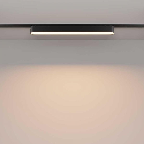 Трековый светодиодный светильник Maytoni Technical Basis TR080-1-18W3K-B