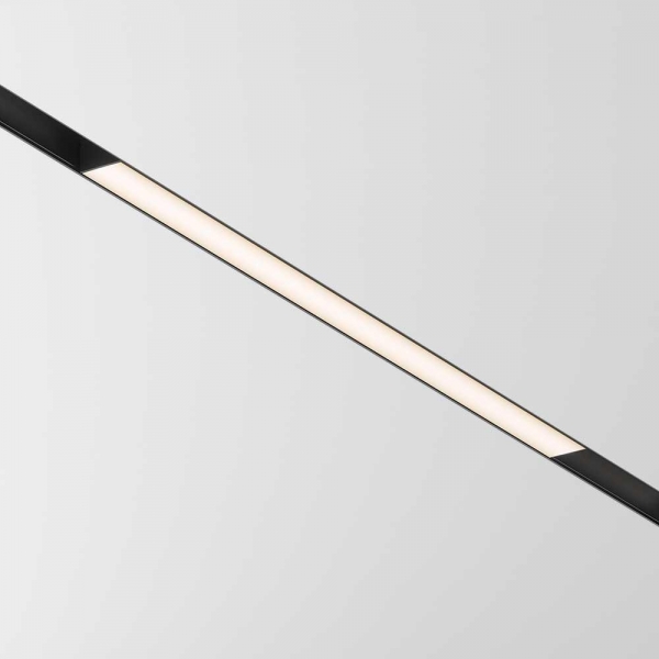 Трековый светодиодный светильник для магнитного шинопровода Maytoni Track lamps TR012-2-20W3K-B