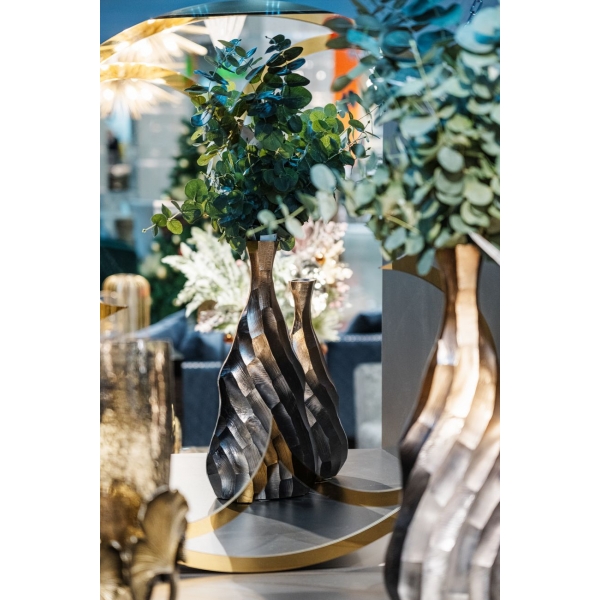 71PN-1232 Ваза металлическая черно-золотистая 23*9*50см