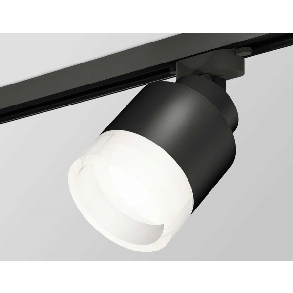 Комплект трекового светильника Ambrella light Track System XT (A2526, A2106, C8111, N8401) XT8111001