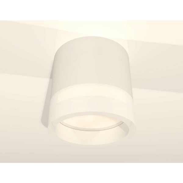 Комплект накладного светильника Ambrella light Techno Spot XS (C8110, N8401) XS8110001