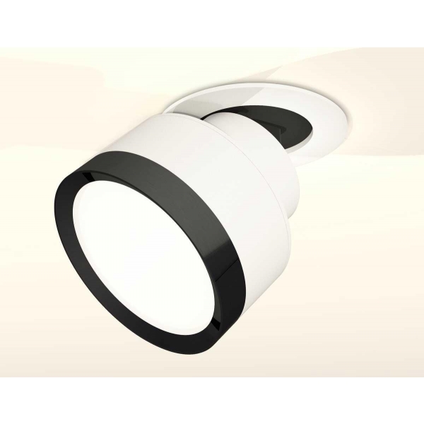 Комплект спота Ambrella light Techno Spot XM (A2241, A2105, C8101, N8113) XM8101501