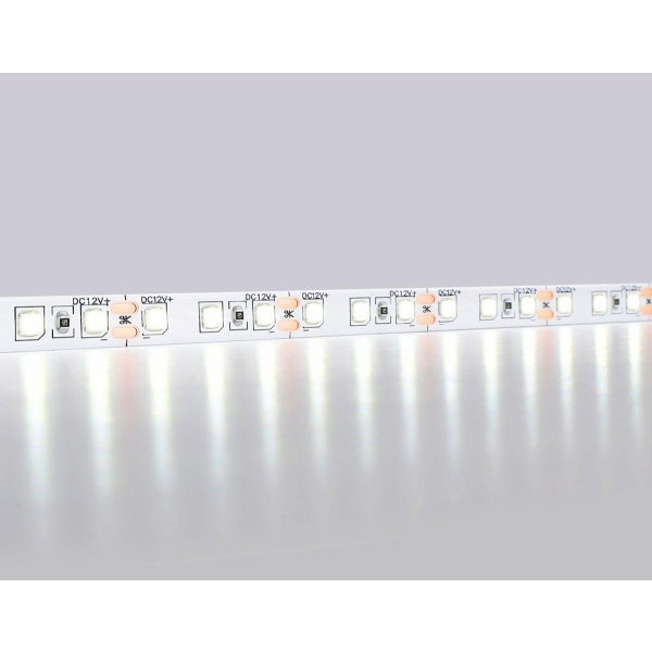 Светодиодная лента Ambrella Light 9,6W/m 120LED/m 2835SMD холодный белый 5M GS1103