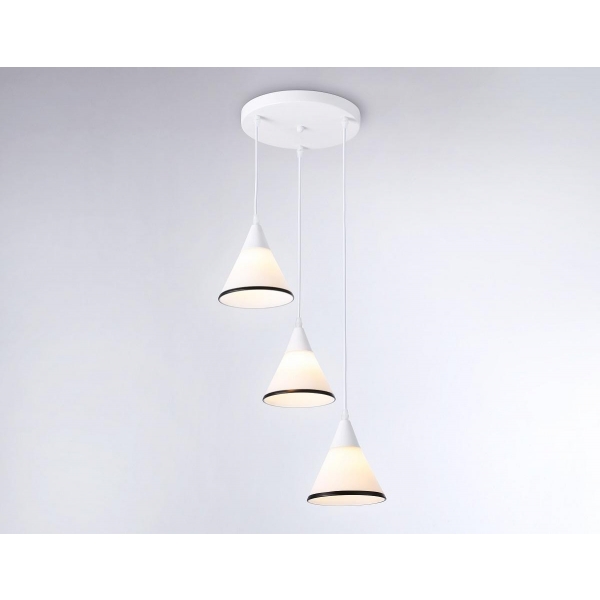 Подвесная люстра Ambrella light Traditional Modern TR3167