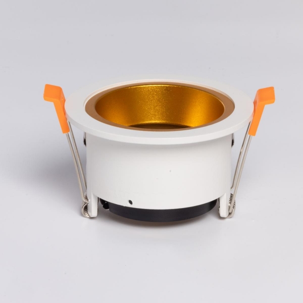 Потолочный светильник De Markt Прайм 850010701