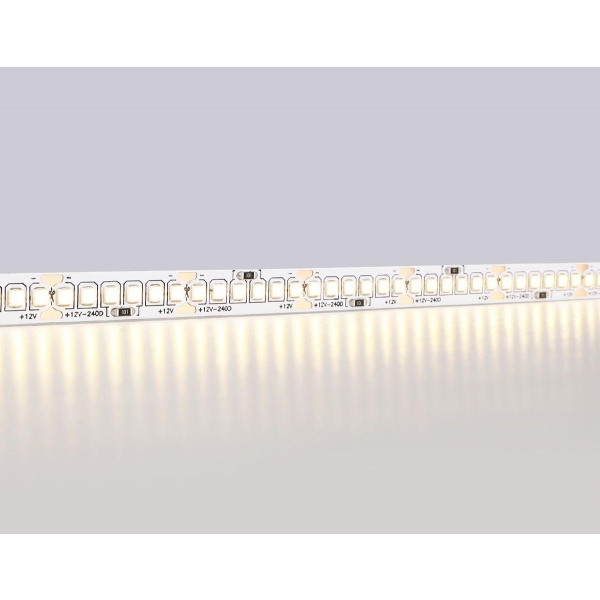 Светодиодная лента Ambrella Light 17W/m 240LED/m 2835SMD теплый белый 5M GS1401