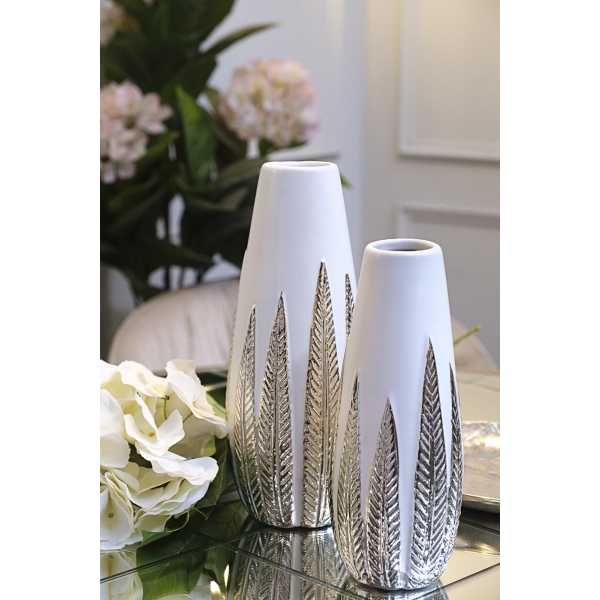 18H2840L-19 Ваза белая с декором d12,5*33см