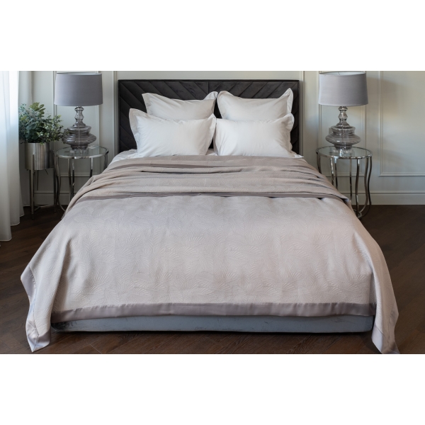 121GD-283002-107-27-POKR KOR Покрывало Сен-Тропе коричневое 270*280