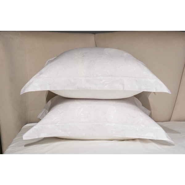 144HF-40502 Комплект постельного белья Лоренцо,сатин 400TC,белый, 145*210-1шт,50*70-2шт