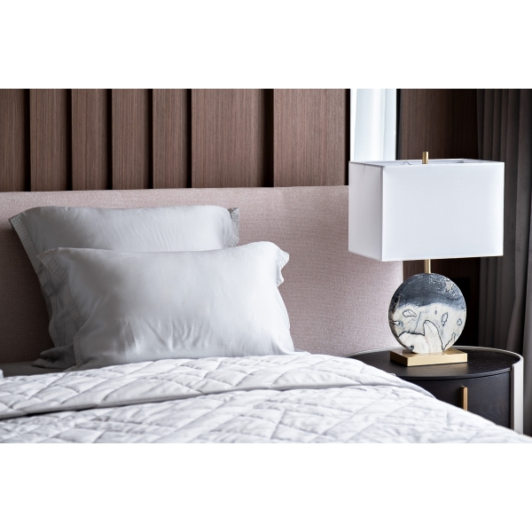 K2KM15690 Лампа настольная h65см плафон белый