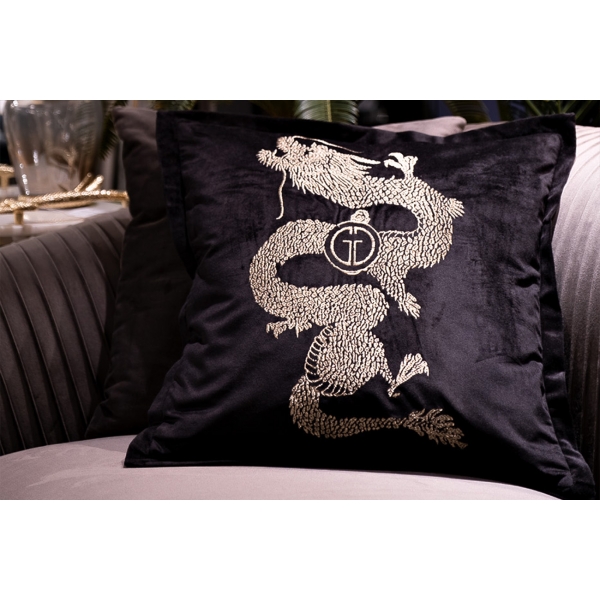 70SW-30937 Подушка вышивка "Дракон" черный 45*45см