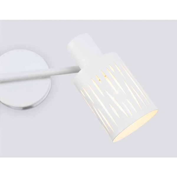 Настенно-потолочный спот Ambrella light TRADITIONAL TR8664