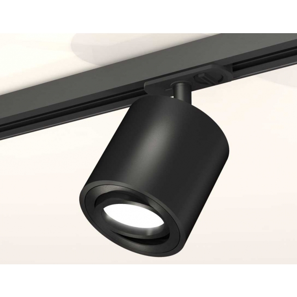 Комплект трекового светильника Ambrella light Track System XT7532020 SBK/PBK черный песок/черный полированный (A2537, C7532, N7002)