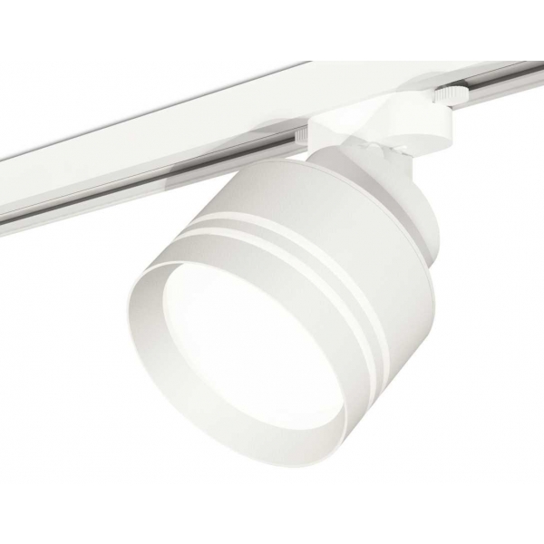 Комплект трекового светильника Ambrella light Track System XT (A2524, A2105, C8101, N8477) XT8101026