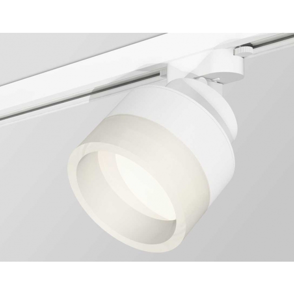 Комплект трекового светильника Ambrella light Track System XT (A2524, A2105, C8101, N8401) XT8101020
