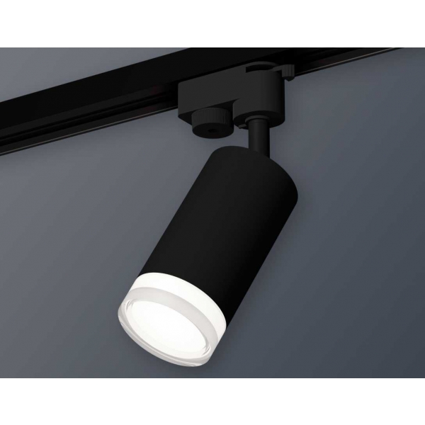Комплект трекового светильника Ambrella light Track System XT6323130 SBK/FR/CL черный песок/белый матовый/прозрачный (A2521, C6323, N6241)