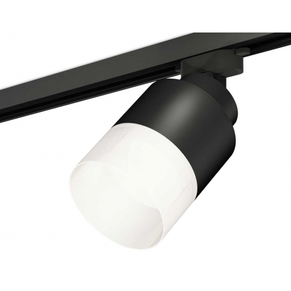Комплект трекового светильника Ambrella light Track System XT (A2526, A2106, C8111, N8402) XT8111002