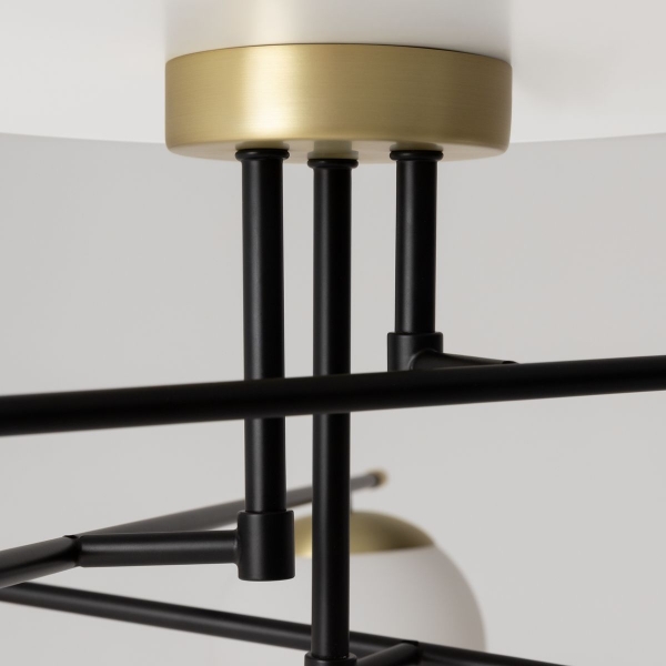 Потолочная люстра Maytoni Nostalgia MOD048CL-06G