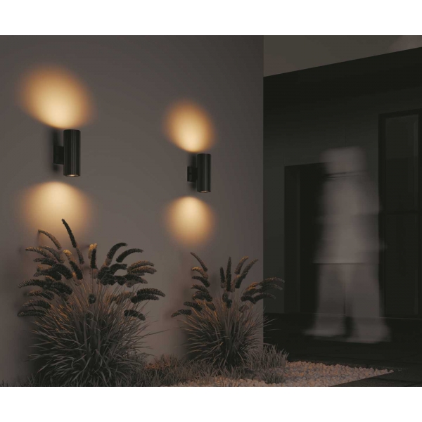 Настенный светильник Maytoni Outdoor O419WL-02B