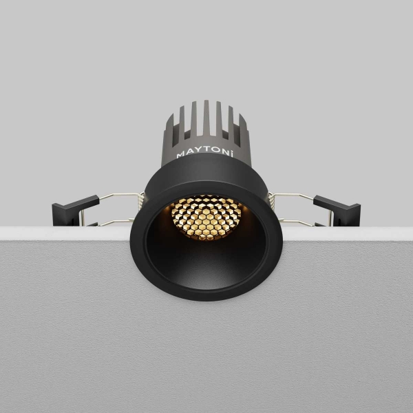 Встраиваемый светильник Maytoni Technical DL123-10W-2.7K-B