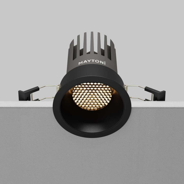 Встраиваемый светильник Maytoni Technical DL117-15W-3K-B