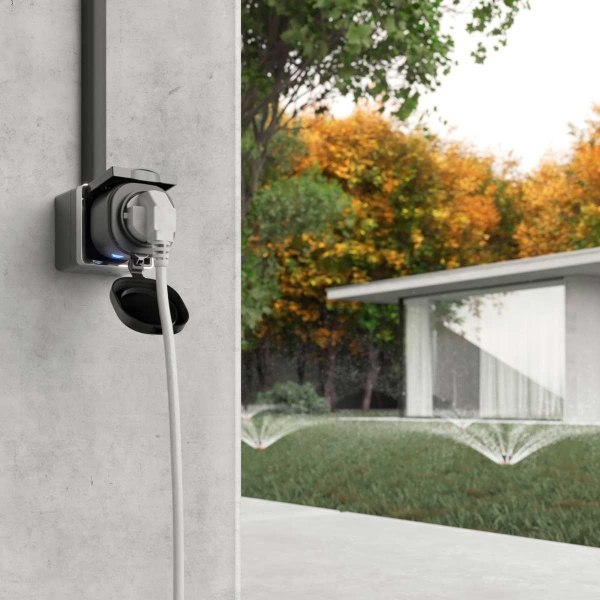 Умная розетка с мониторингом энергопотребления Elektrostandard 76102/00 черная a065376