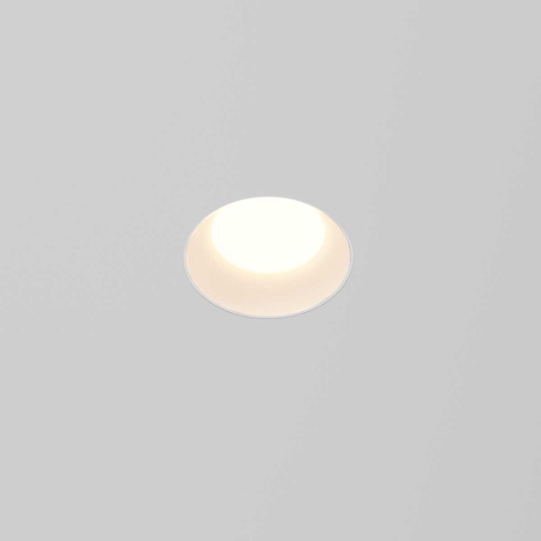 Встраиваемый светильник Maytoni Technical Downlight Okno DL055-8W3-4-6K-TRS-W