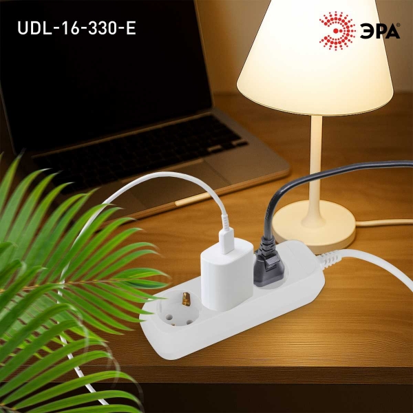 Удлинитель электрический ЭРА UDL-16-330-E Greenline 3 розетки с заземлением 3м ПВС 3x1мм2 Б0064970